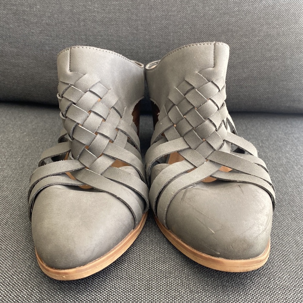 Universal Threads Slip On Wedges - image 3